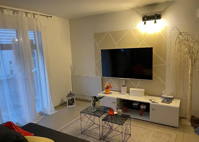 Tina ビルヌーブ